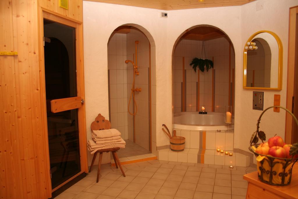 施伦斯Haus Schnetzer公寓 外观 照片